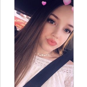 Meet your Posher, Savannah